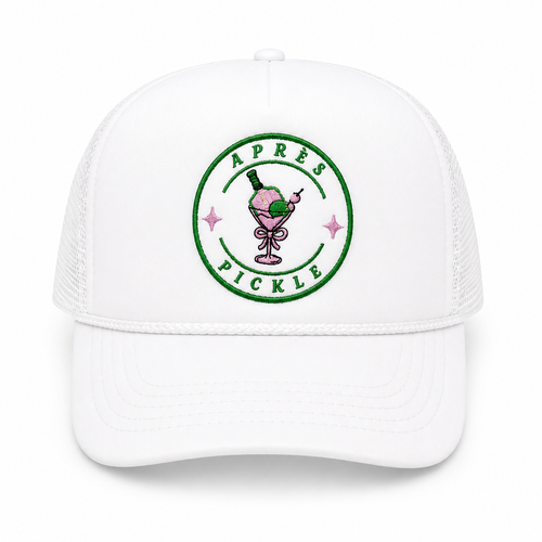 Trucker hat with an "Après Pickle" embroidered patch, perfect for pickleball players and post-match fun.